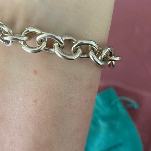 Tiffany & Co. Heart charm bracelet, pouch&gift bag - Picture 10 of 11